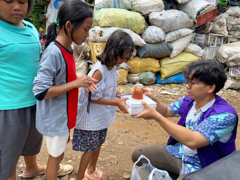Sedekah Jariyahku - Kegiatan RMB - Garasi 4