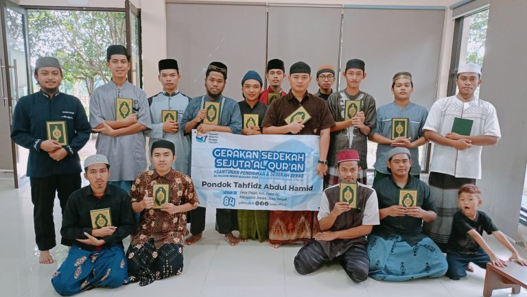 Sedekah Jariyahku - Kegiatan RMB - Sedekah AlQuran 4